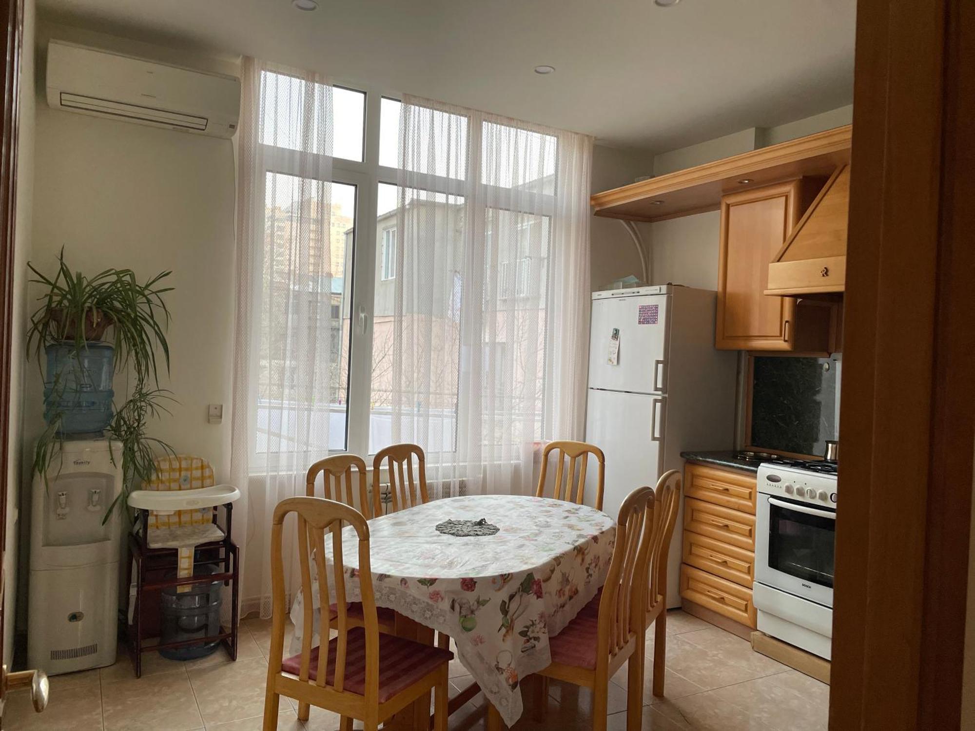 Bright And Modern 4Br Apartment - Center Of Ереван Екстериор снимка